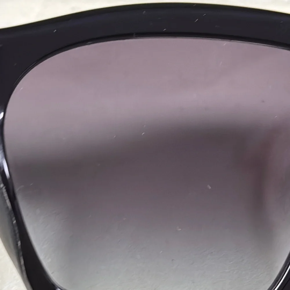 Burberry Arden 0BE4391-300018G Women’s Sunglasses with Case - Picture 5 of 10